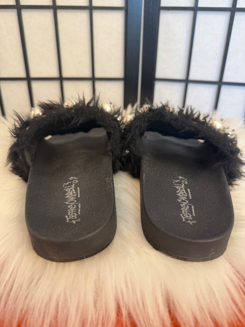 Jeffrey Campbell Jova Pearl Slides - Picture 4 of 5